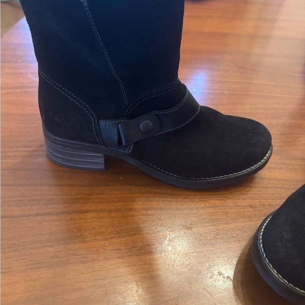Taos Footwear Black Suede Boots - Picture 4 of 5